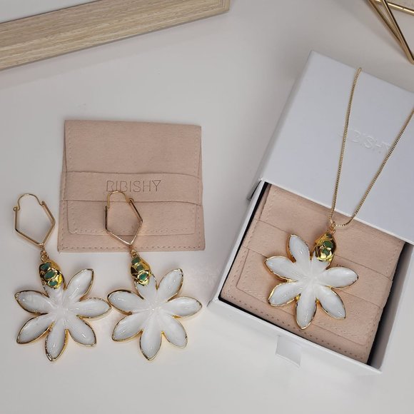 Ribishy Jewelry - 16K GOLD PLATED HANDMADE SHELL HOOP EARRINGS